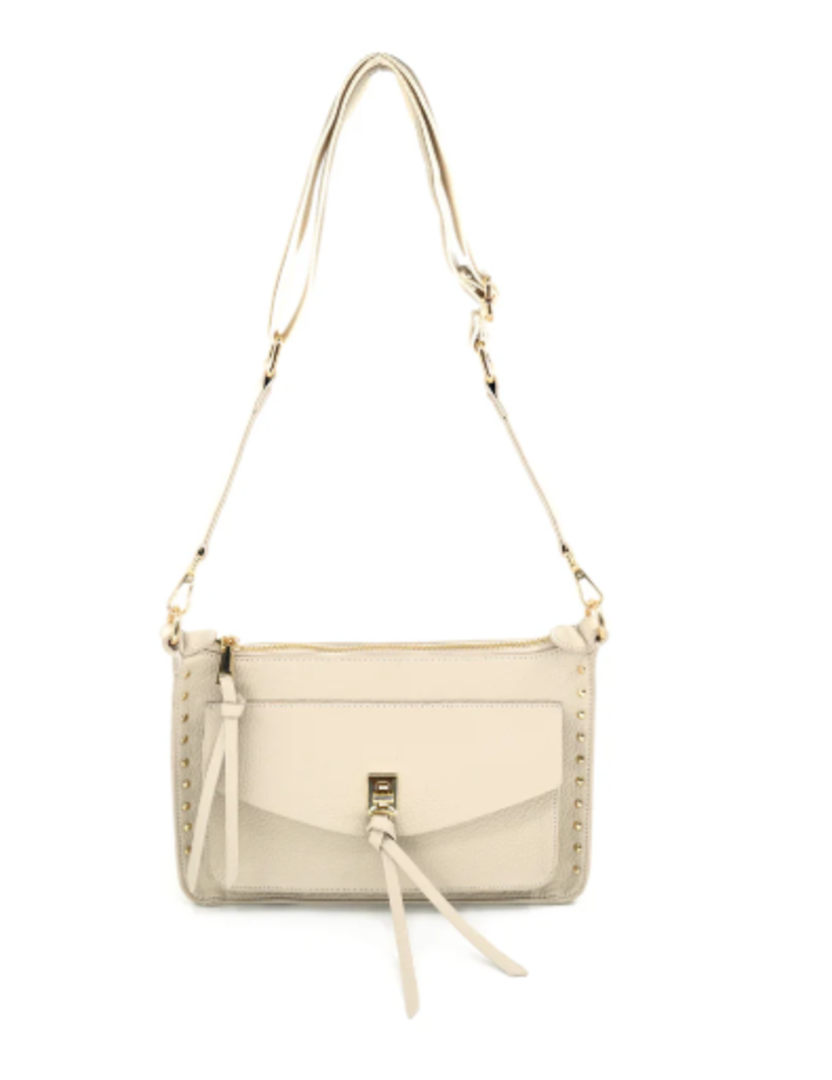 Cartera con Tachones Metalicos Doble Correa